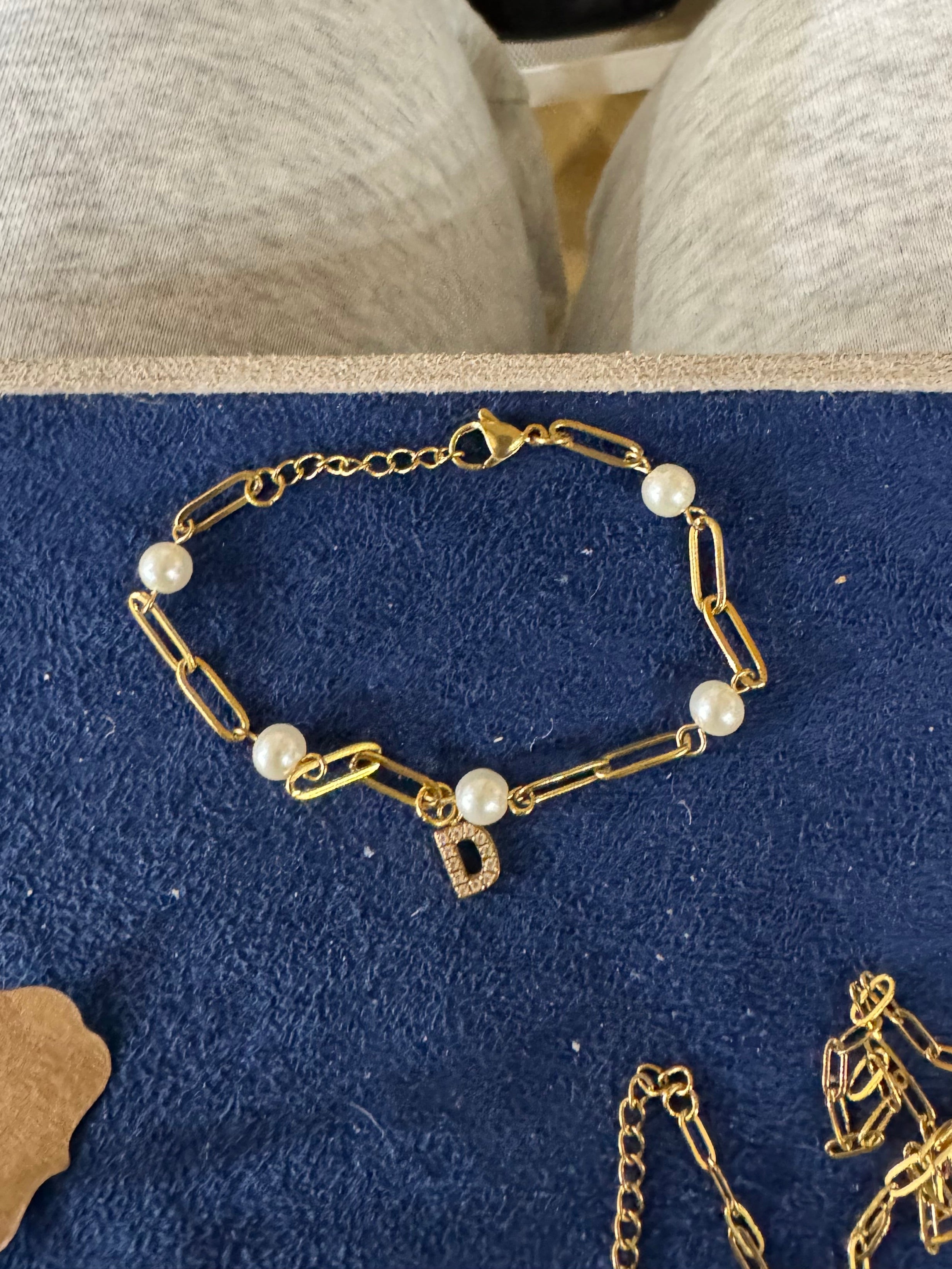 Paperclip & Pearls Bracelet