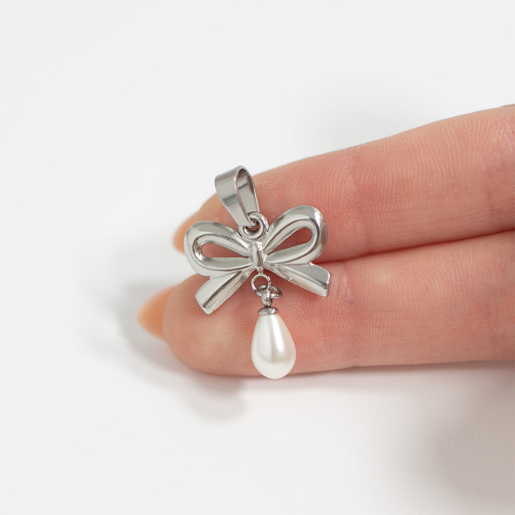 Pearl Bow Charm