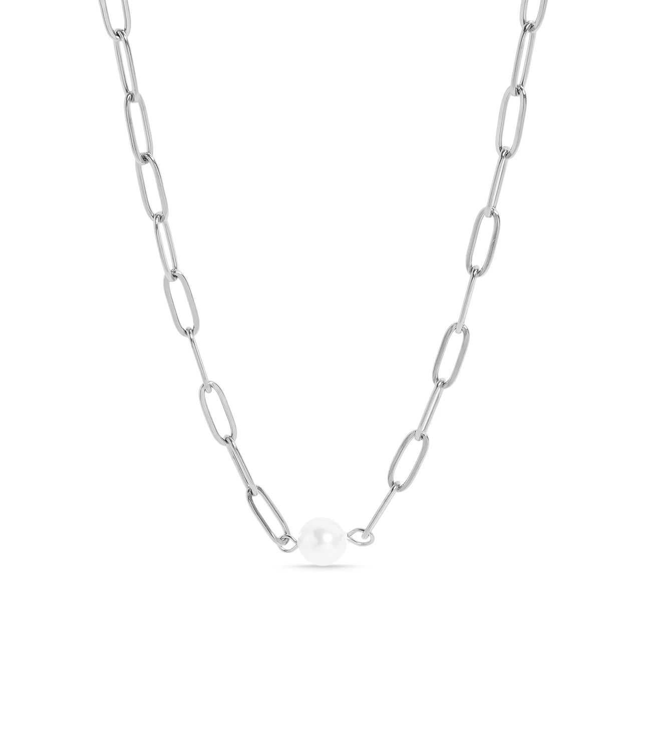 Singular Pearl Necklace